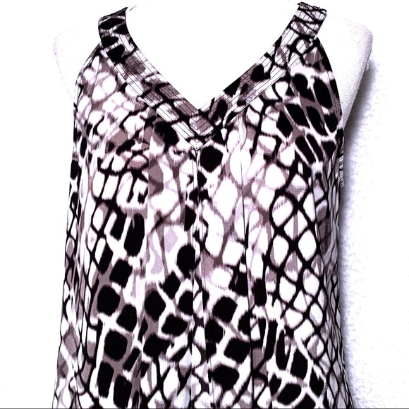 ❗️SOLD❗️Ann Taylor Silky Snake Print Blouse - Picture 3 of 8